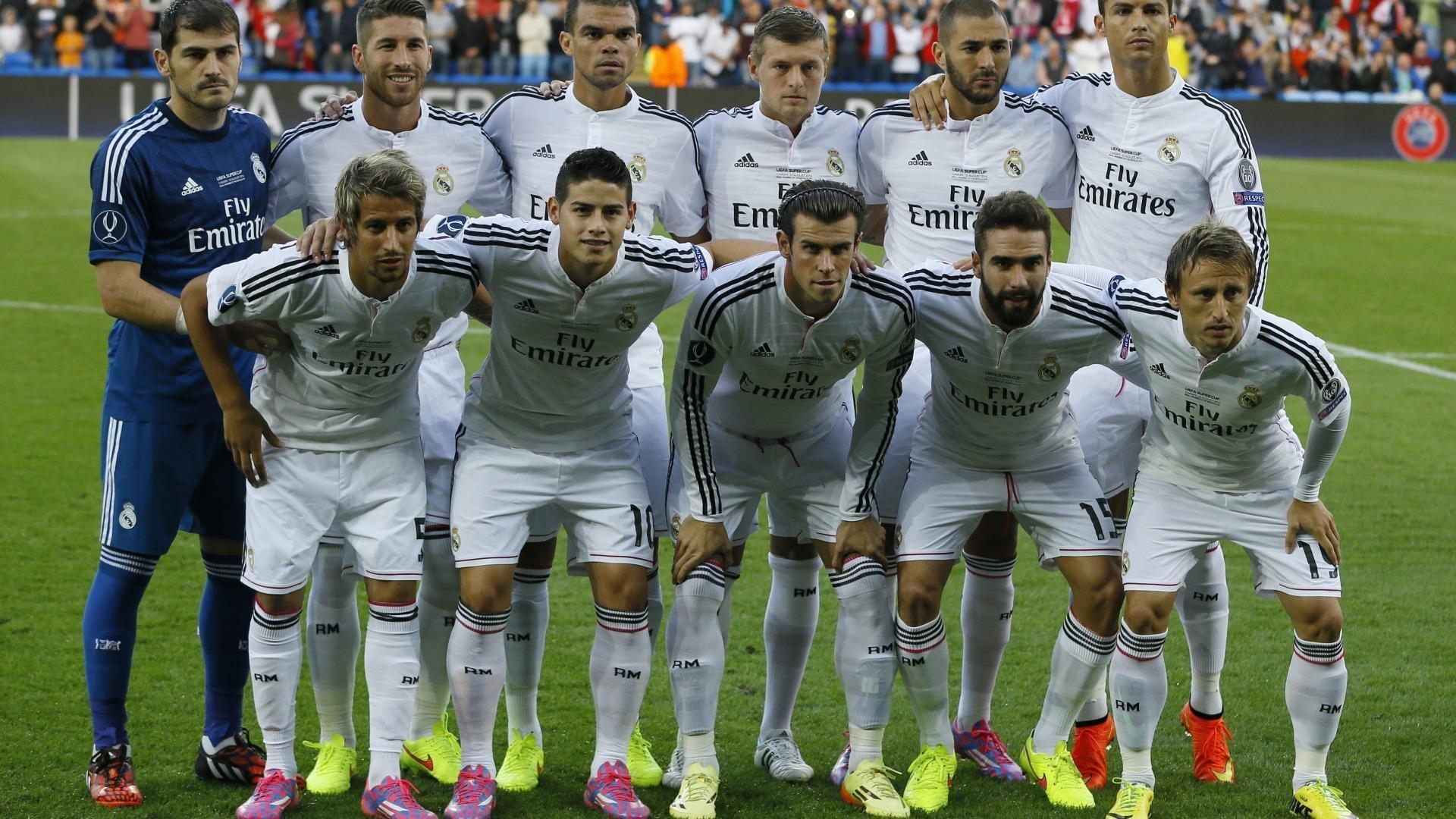 中超联赛激战正酣,争冠保级形势扑朔迷离